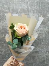 Букет цветов из:  Розы в Айхале